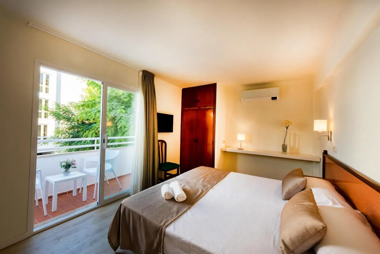Iroco Hostal Cala D´Or Maison d'hôtes